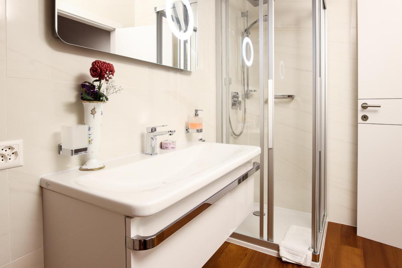 Al Ciani Balcony Suite Лугано Экстерьер фото